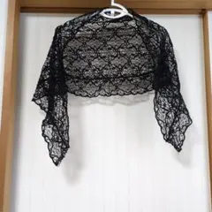 黒のレースショール