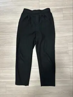 黒 スリムフィット パンツ ウエストゴム