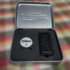 Item thumbnail for item 380572b8-7f73-47aa-9c1f-6794863e98e7