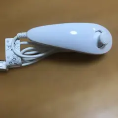 【匿名　送料無料】442-68家庭用ゲーム機　任天堂Wiiヌンチャクホワイト