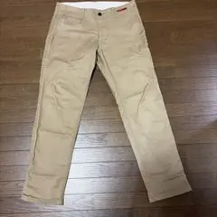 チノパンツのサムネイル