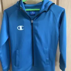 ✨値引 ✨ Champion フード付きジャケット セード140サイズのサムネイル