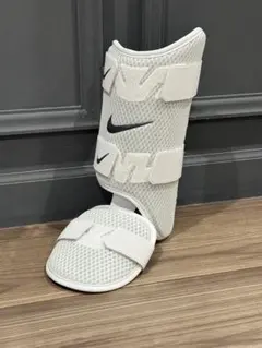 Nikeブルーナイキレッグガード エルボーガードセット販売大人用ワンサイズ Nikeブルーナイキレッグガード エルボーガードセット販売大人用ワン