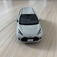 Item thumbnail for item c8ece540-fc1f-4f7c-ac2d-85fecf1052e2