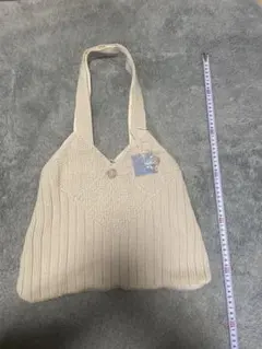 Item thumbnail for item d0043c68-d5fd-4e65-9b70-0fb45aa4e635