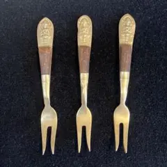 Item thumbnail for item c87c685a-184a-46fb-8cc7-0b65dc48fc53