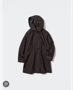 ユニクロ　ブロックテックリラックスハーフコート