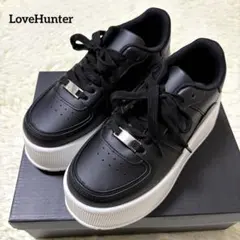 極美品 LoveHunter ボリュームソールコートスニーカー 黒 22.5のサムネイル