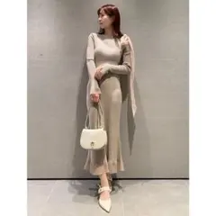 SNIDEL ショルダーリボンアシンメニットワンピース