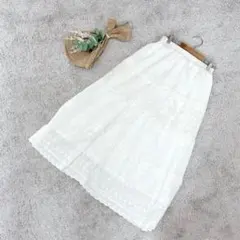 C42【Par Avion】ホワイト/フレアスカート/レース/ナチュラル/柔らか