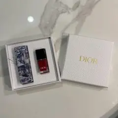 Dior リップ　ネイルポリッシュ