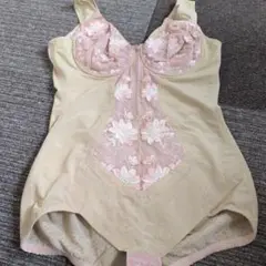 花柄刺繍付きストレッチボディスーツ