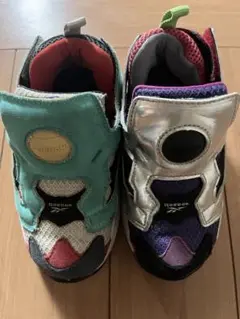 Reebok ポンプヒューリー ミニオン コラボ16cm