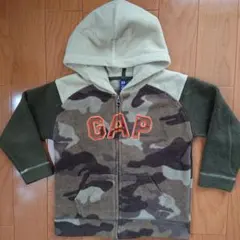 ☆babyGAP 男の子 １１０ 前開きジッパー フリース パーカー☆