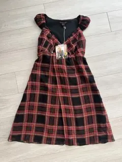 ベッツィジョンソンBetsey Johnsonワンピース　ベスト　ヴィンテージのサムネイル