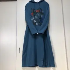 スーパーハッカ　フード付き刺繍ロングワンピース
