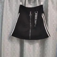 ラブトキシック♪インナーパンツつき スカート 黒／160cm【used】