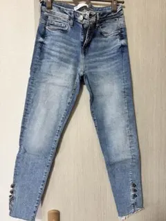 スキニーデニム ライトブルー EUR38