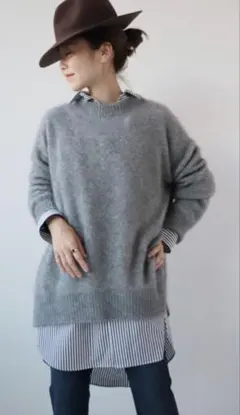 Fur クルースリットプルオーバー　グレー セーター 長袖　plage