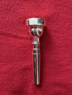 トランペットアトリエ　ツバサ　MV1 1/2C GP アトリエ・トシ 中古トランペットマウスピース MV 1 1/2C