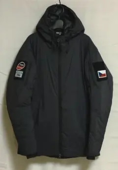 ティラック ダウンジャケット