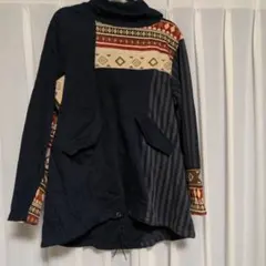 アミナ　チャイハネ パッチワーク　ハイネックトップス　AMINAのサムネイル