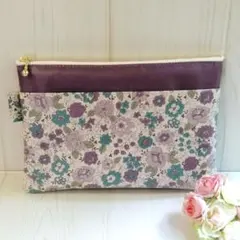 Item thumbnail for item e0660586-c0bc-4102-945b-39f41332f67f