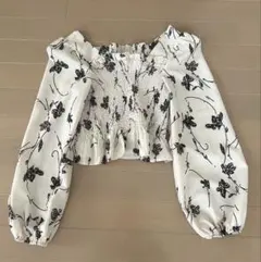 dazy 花柄ブラウス　xs