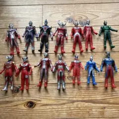 ウルトラマン ソフビ まとめ売り 14体セット　7/19〜24まで発送不可のサムネイル