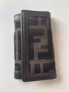 2026年最新】フェンディ Fendi キーホルダー ブラウン レディース
