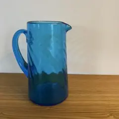 Item thumbnail for item f7bb059a-3f8a-46f2-b147-1f1434a99e0a