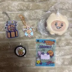 BT21 SHOOKY ヘアクリップ、キーホルダー チャーム セット