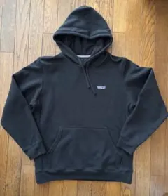 パタゴニア パーカー M （着用回数３回程）