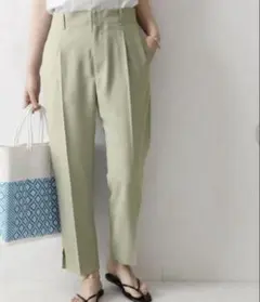 Spic&span スピックアンドスパン リネンライクタックテーパードパンツ