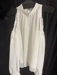MERCURYDUOオフショルブラウスのサムネイル