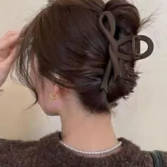 ヘアクリップ バンスクリップ リボン 髪留め まとめ髪 ブラウン 大きめ