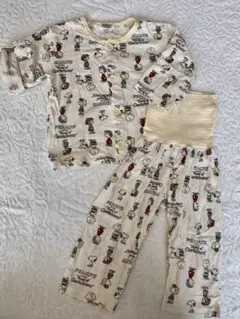 スヌーピー　PEANUTS 長袖　ボタン　パジャマ 90