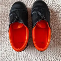 Item thumbnail for item 025256bb-e213-48ee-82fe-0b30ccd5d26b