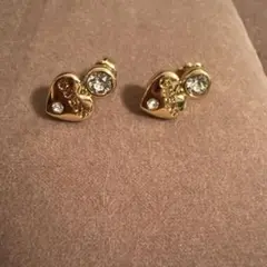 ゴールドハート型クリスタルピアス　ゲス