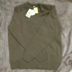UNIQLO ダークブラウン Vネックセーター XL