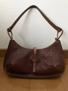 Dakotaブラウン ショルダーバッグ　肩掛け　革バッグ　レザー