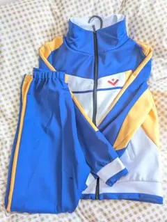 イナズマイレブン イナズマジャパン 公式ジャージ 上下セット【匿名