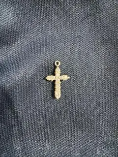 ぽ*ん様 【鑑定済】K18 0.2ctダイヤモンド　クロスネックレストップ