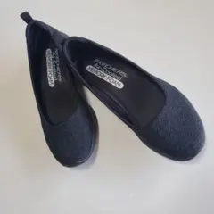 専用頁【美品】スケッチャーズ　フラットシューズ　スリッポン黒　23.5cm