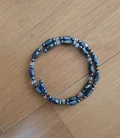 ブレスレット (ワイヤー)