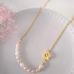 桜色パールとデイジーのマンデルネックレス