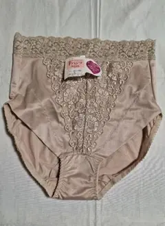 Pパンツ ベージュ ショーツ Mサイズ