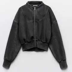ZARA クロップドフーディー