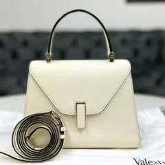 Item thumbnail for item ca8676e4-346f-421c-916c-bcc62d00c97b