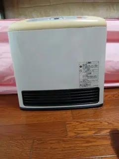 ガスファンヒーター RC-K2403E-1 - メルカリ
